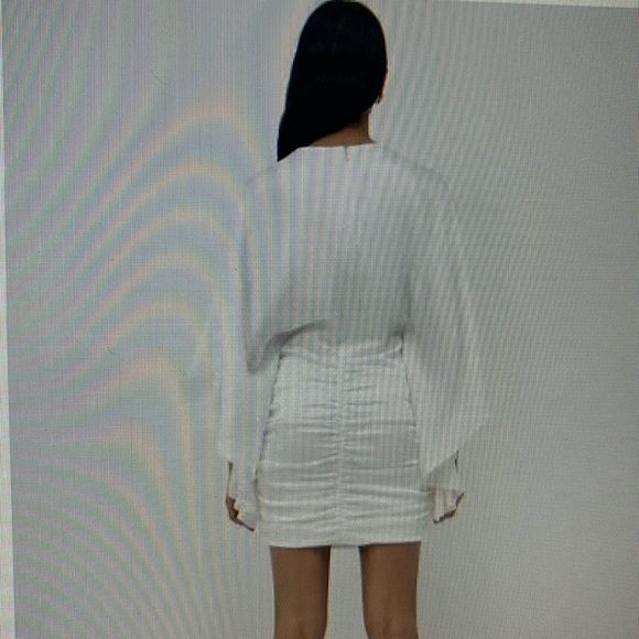 NWT Jonathan Simkhai Sz 4 Kadence Satin Draped Bell Sleeve Color White - Picture 5 of 6